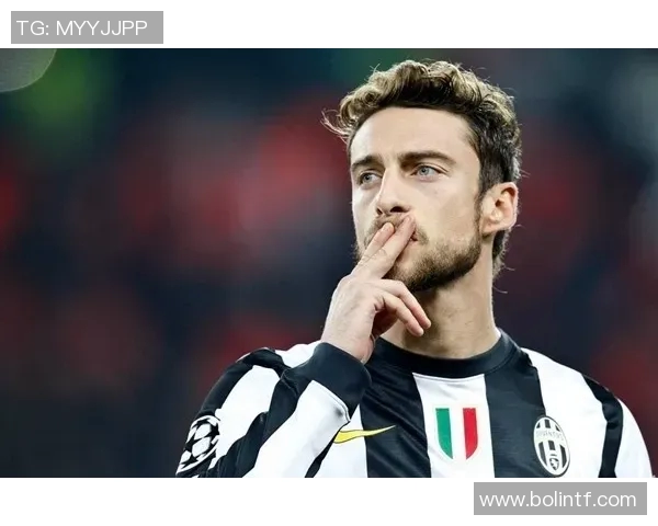 以足球球星卡为灵感打造纯金收藏展现荣耀与价值的新纪元 以足球球星卡为灵感打造纯金收藏展现荣耀与价值的新纪元