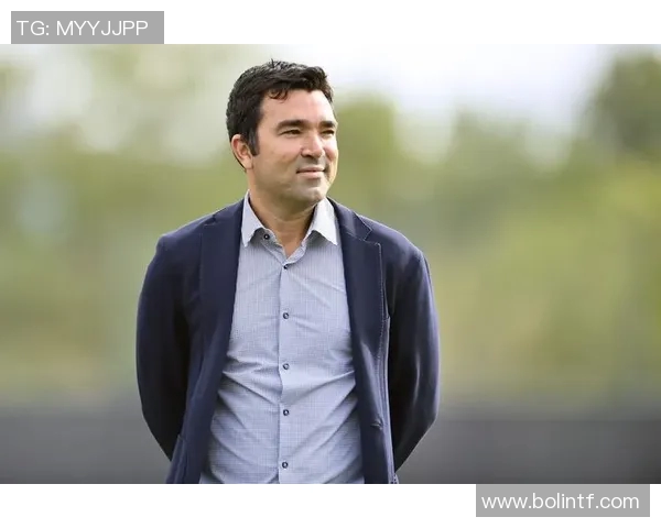 那些身材偏胖却依然在球场闪耀的传奇足球巨星 那些身材偏胖却依然在球场闪耀的传奇足球巨星