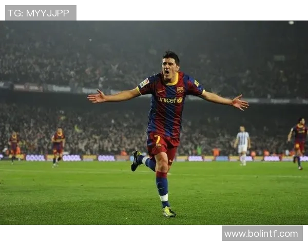 足球传奇时刻集锦:球星个人精彩瞬间与独特风采回顾 足球传奇时刻集锦:球星个人精彩瞬间与独特风采回顾